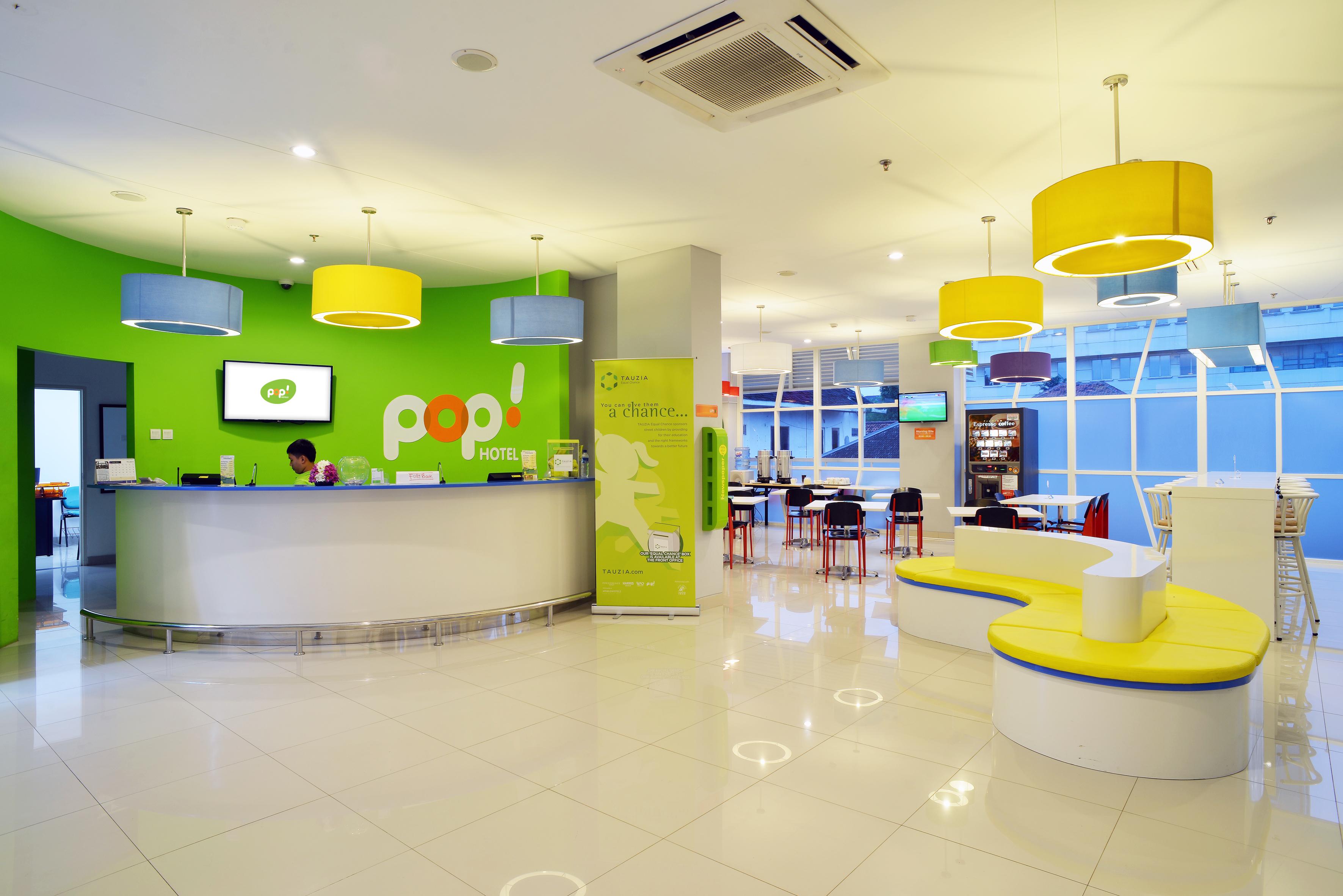 Pop! Hotel Kemang Jakarta Extérieur photo