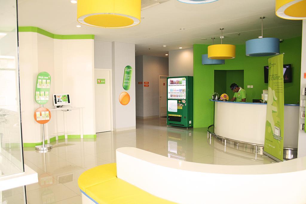 Pop! Hotel Kemang Jakarta Extérieur photo