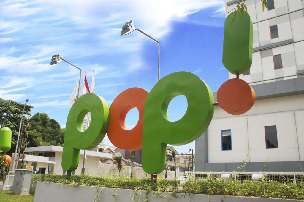 Pop! Hotel Kemang Jakarta Extérieur photo