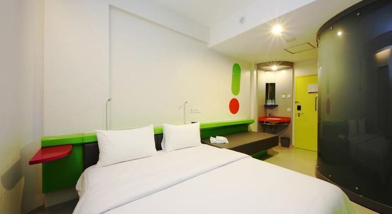 Pop! Hotel Kemang Jakarta Extérieur photo