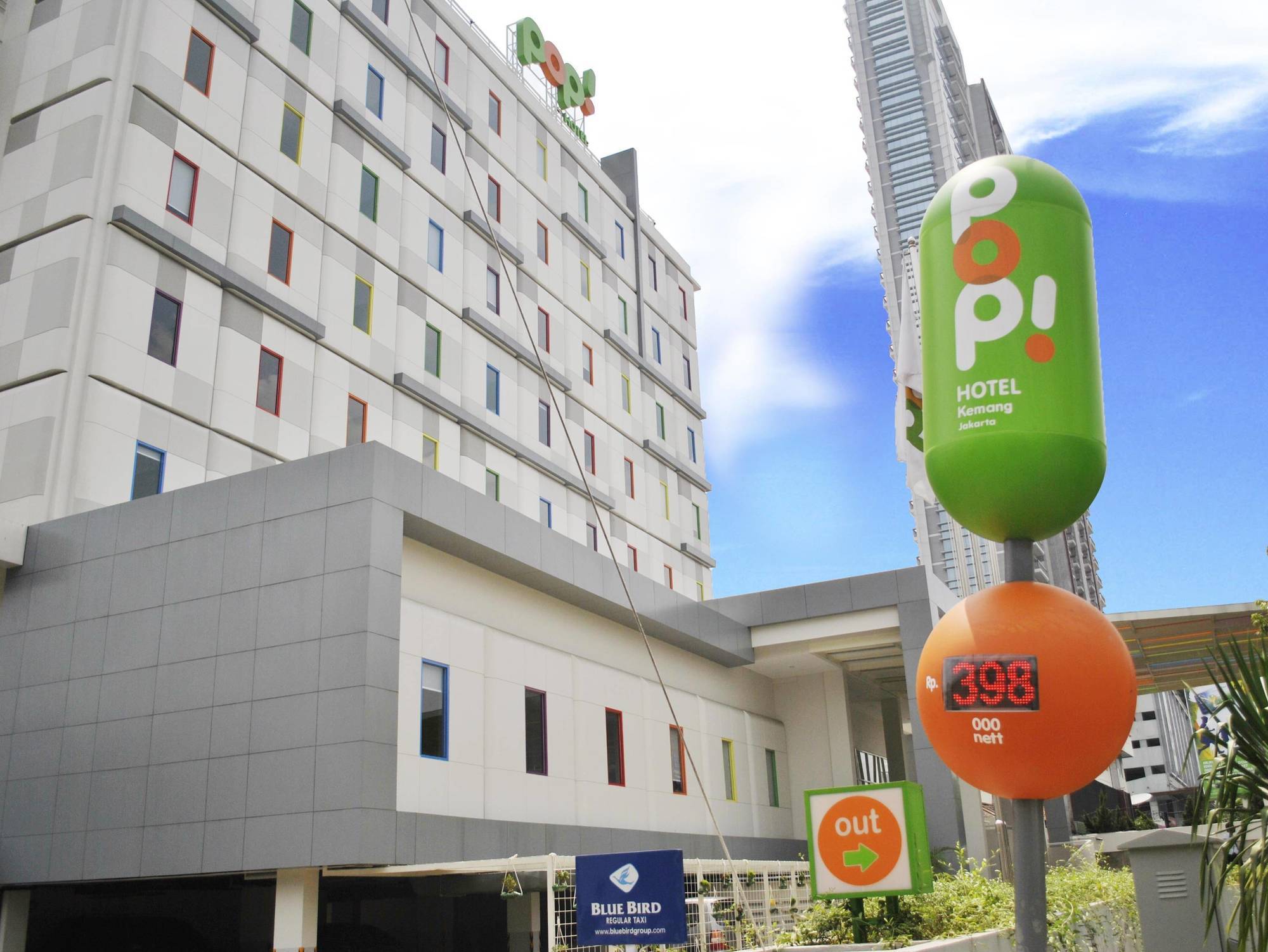 Pop! Hotel Kemang Jakarta Extérieur photo